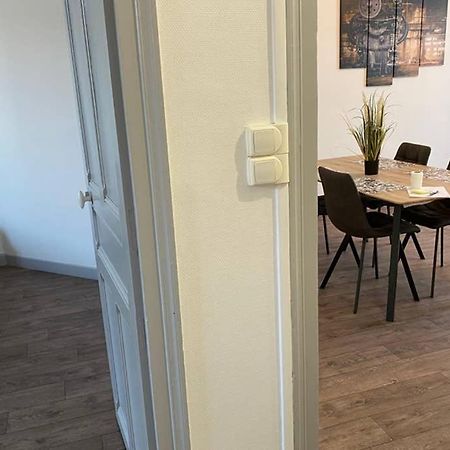 L'Appartement De Moliere N°4 Montluçon Kültér fotó
